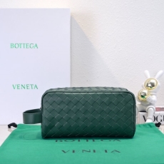 Bottega Veneta Clutch Bags